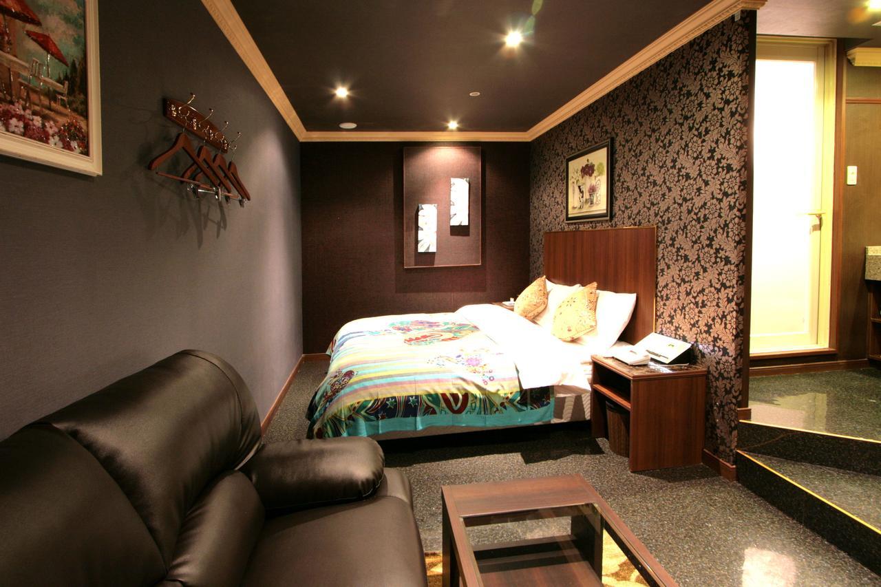 Sari Seki Inter (Adults Only) Hotell Kameyama Eksteriør bilde