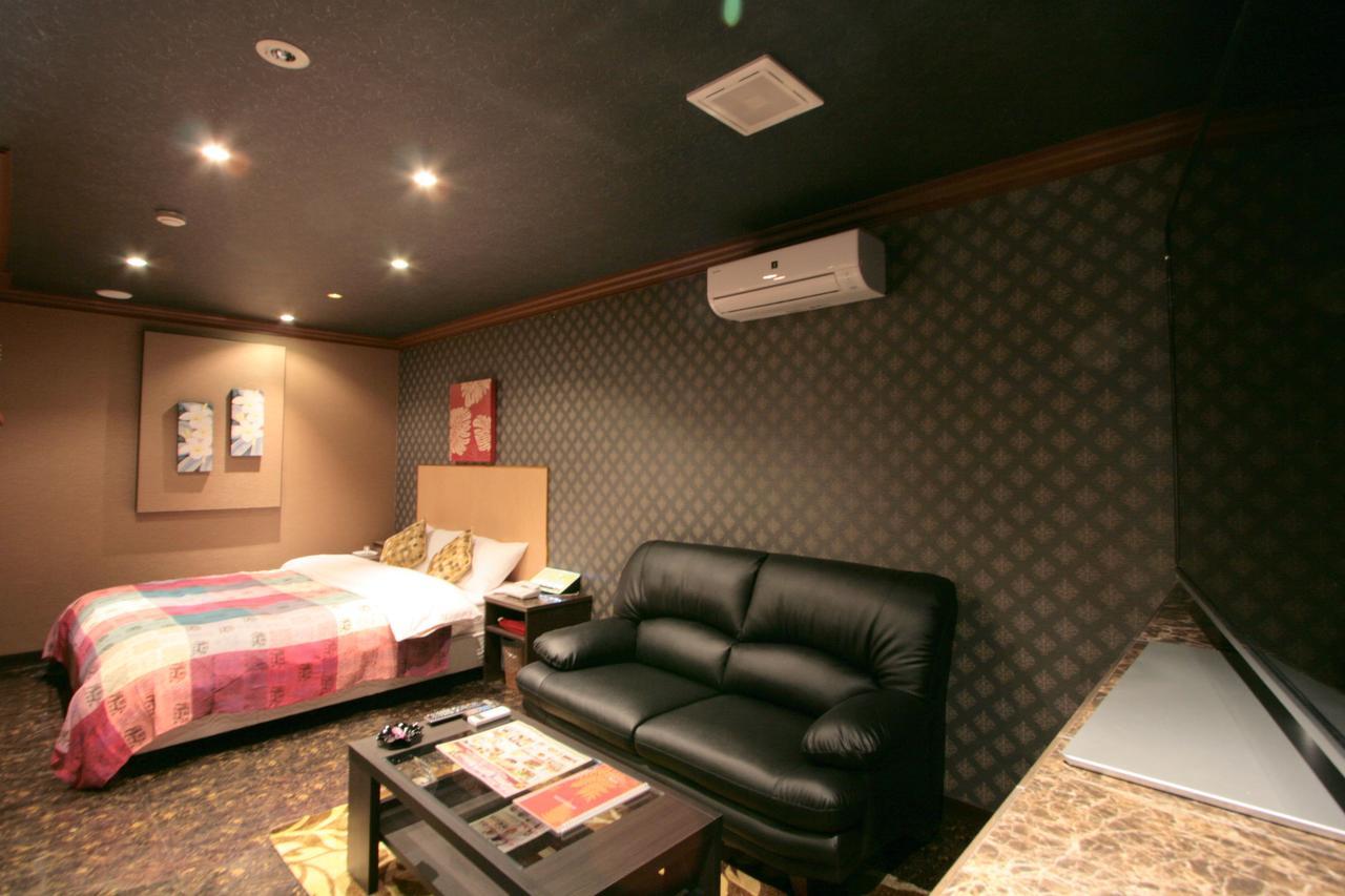 Sari Seki Inter (Adults Only) Hotell Kameyama Eksteriør bilde